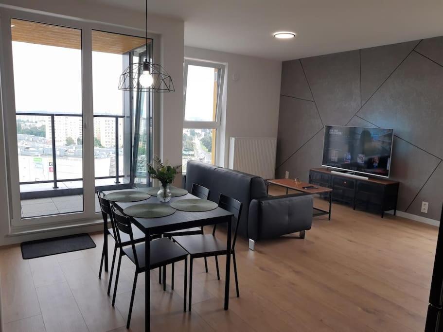 New Krakowska - Przestronny, Z Widokiem, Czysto, Parking, Balkon Apartment Rzeszow
