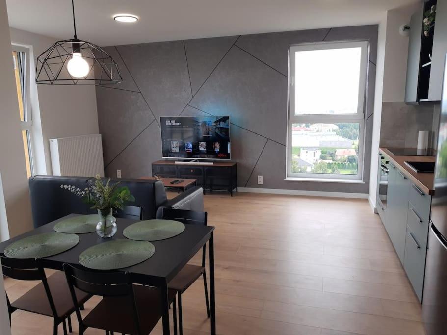 New Krakowska - Przestronny, Z Widokiem, Czysto, Parking, Balkon Apartment *